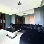 Luxury Z Duzym Tarasem - Park Διαμέρισμα Πόζναν