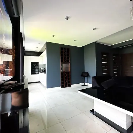 Luxury Z Duzym Tarasem - Park Apartment Poznan