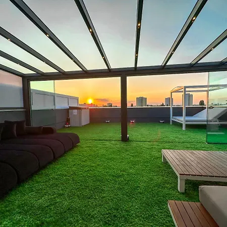 Luxury Z Duzym Tarasem - Park Lägenhet