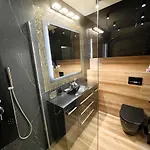 Luxury Z Duzym Tarasem - Park * 波兹南