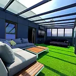 Luxury Z Duzym Tarasem - Park Apartmán Poznaň